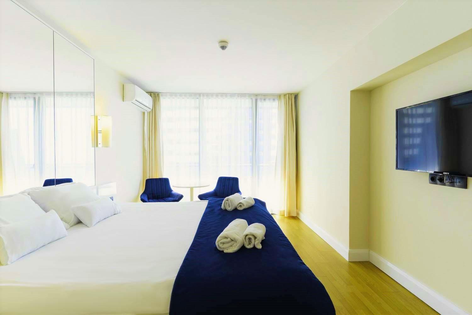 Orbi City Hotel With Sea View บาทูมิ ภายนอก รูปภาพ