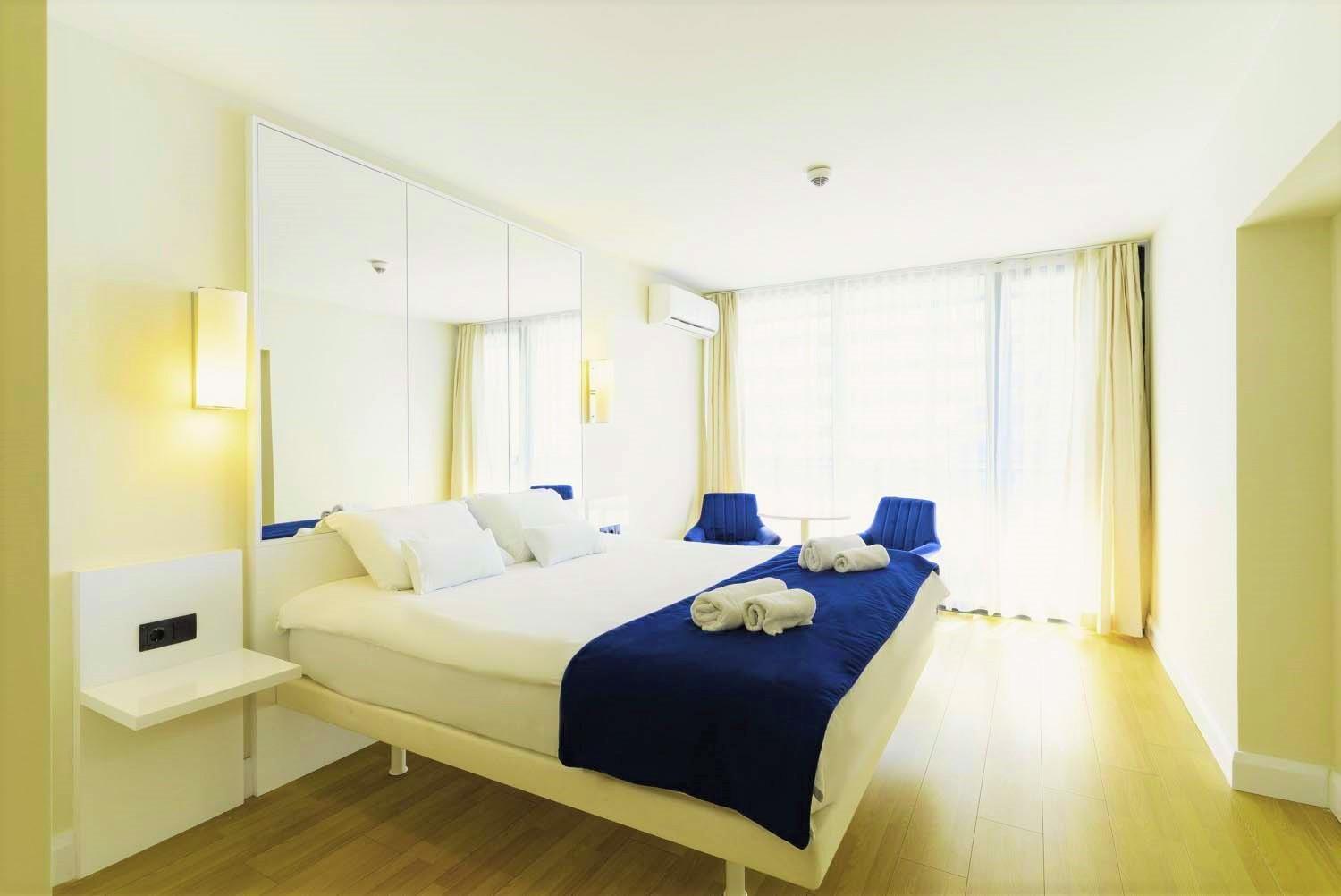 Orbi City Hotel With Sea View บาทูมิ ภายนอก รูปภาพ