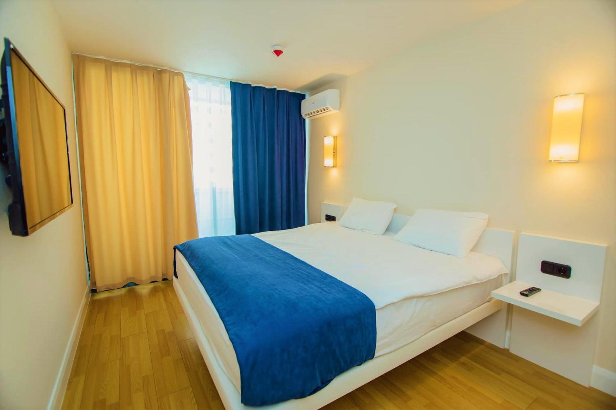 Orbi City Hotel With Sea View บาทูมิ ภายนอก รูปภาพ